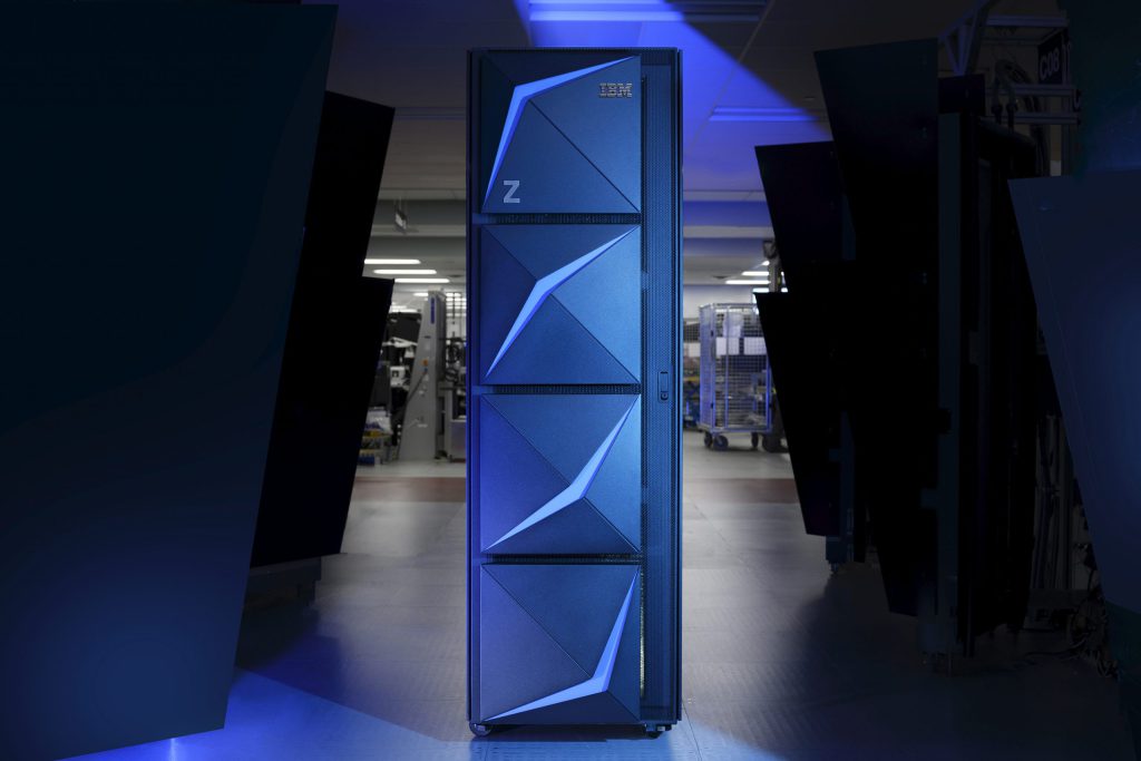 معرفی سرور IBM Mainframe z15